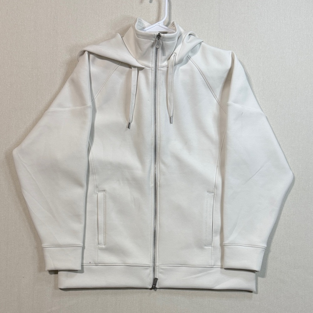 Women's Classic White Zip-Up Vest